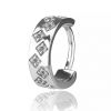 Hinged segment ring set with premium zirconia